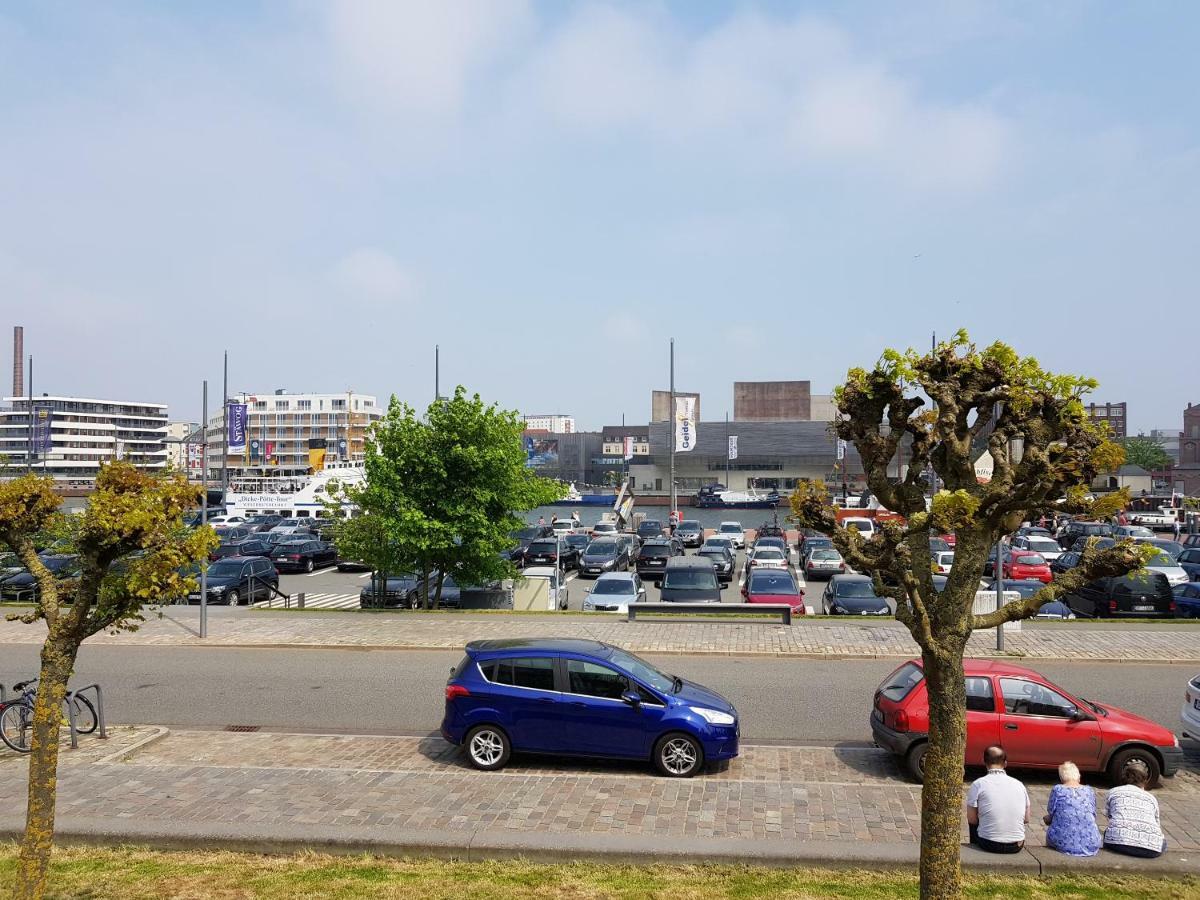 Ferienwohnung Koralle - Am Wasser Bremerhaven Esterno foto