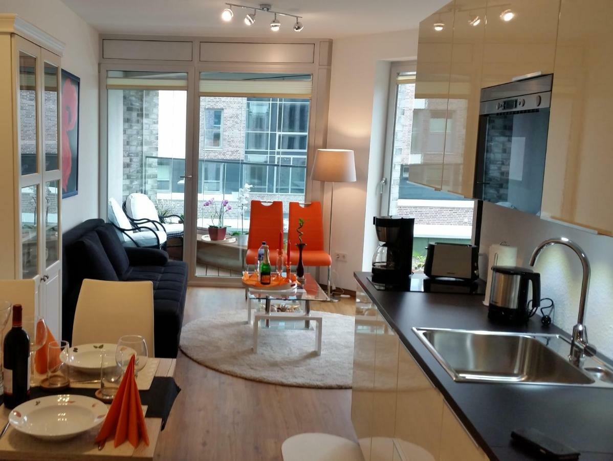 Ferienwohnung Koralle - Am Wasser Bremerhaven Esterno foto