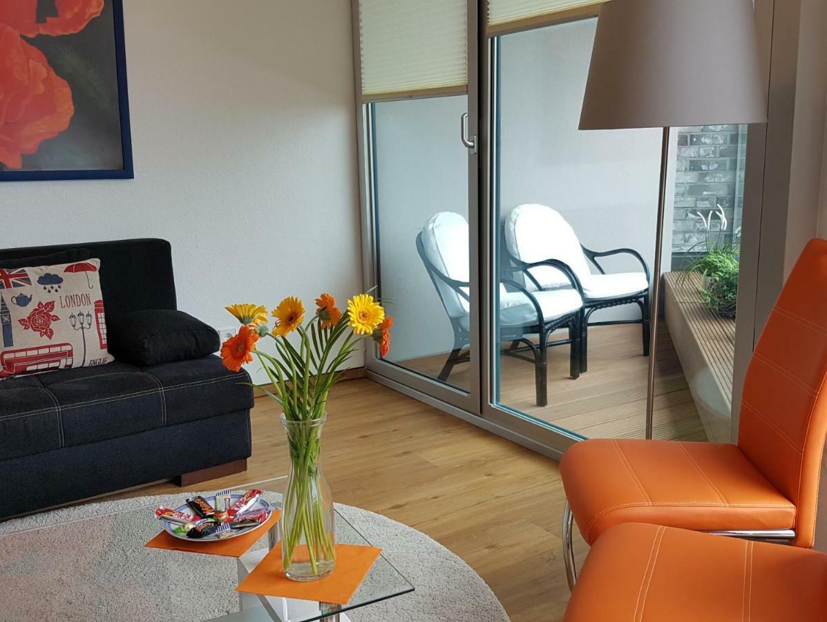 Ferienwohnung Koralle - Am Wasser Bremerhaven Esterno foto