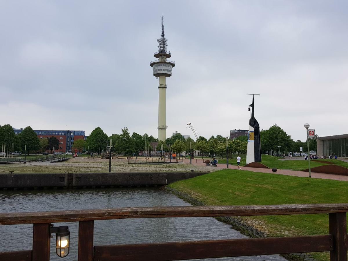 Ferienwohnung Koralle - Am Wasser Bremerhaven Esterno foto